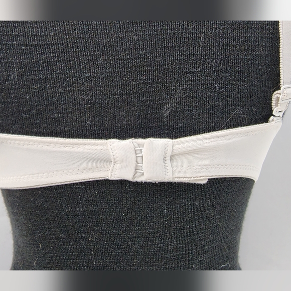 ❤️ VICTORIA'S SECRET PINK PUSH-UP BRA - 34B - WHITE 🌺 - Picture 8 of 10